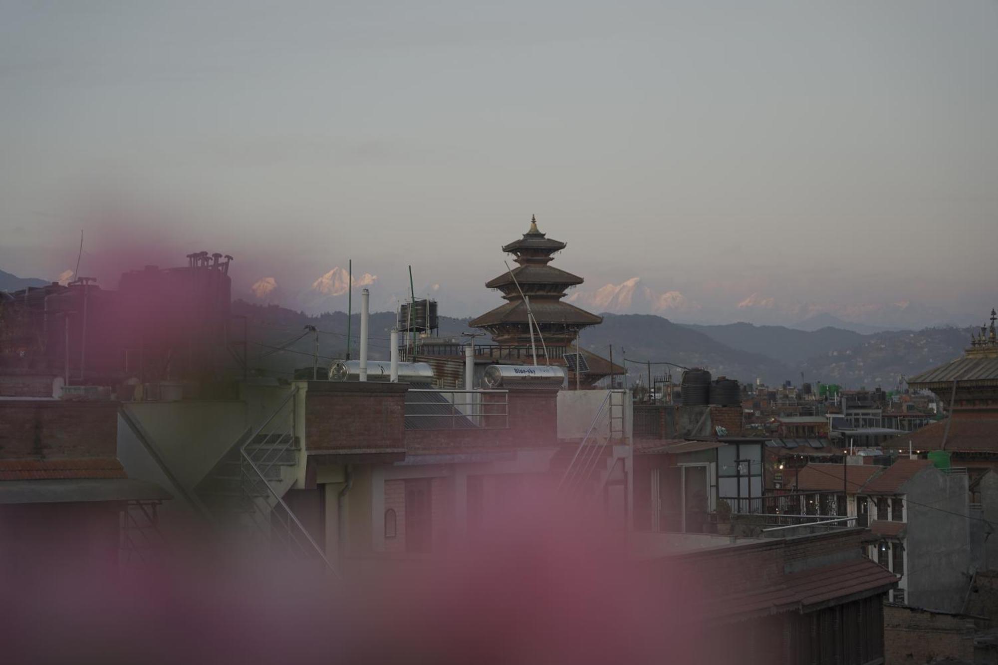 Cosy Hotel Bhaktapur Esterno foto