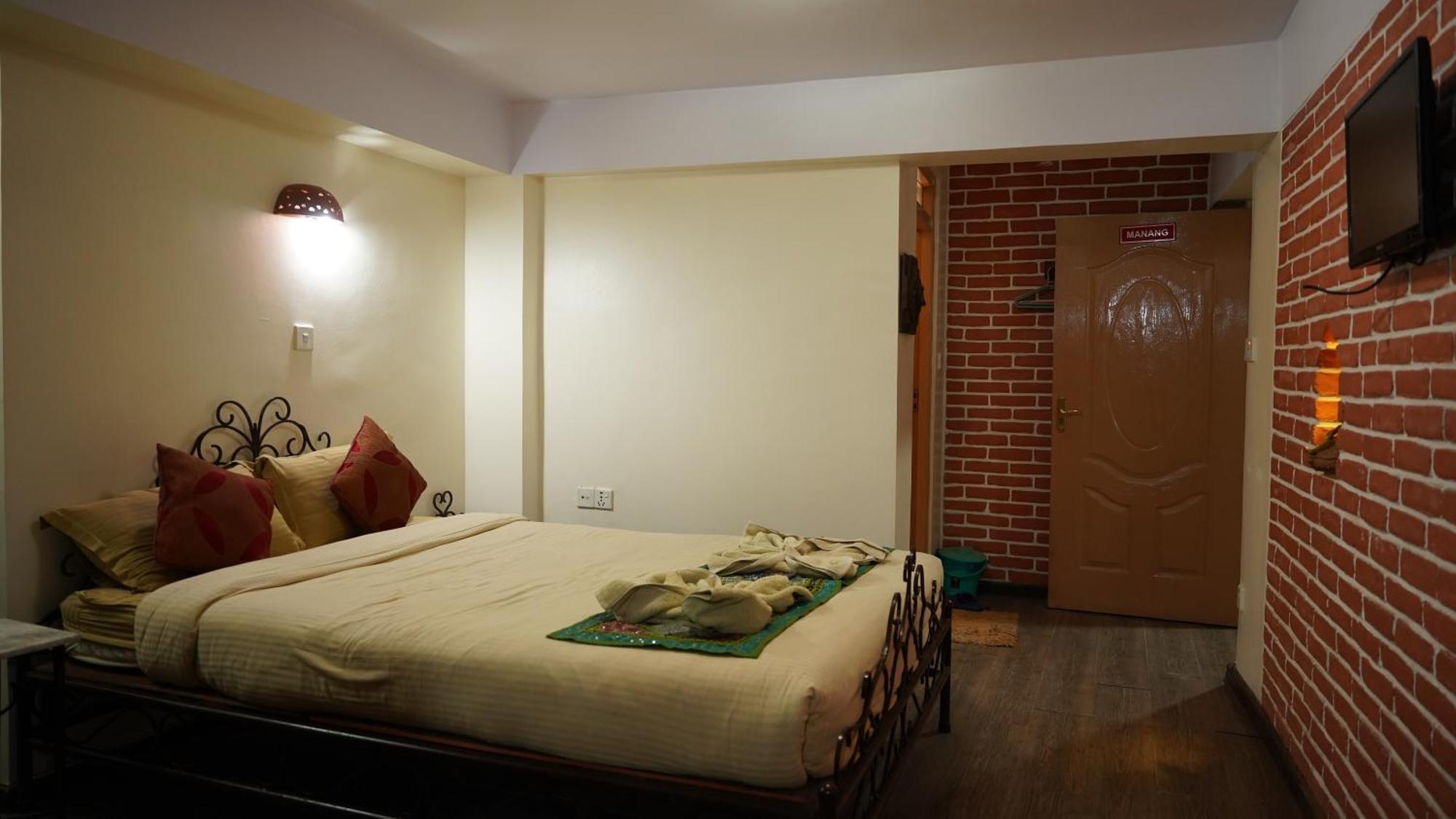 Cosy Hotel Bhaktapur Esterno foto